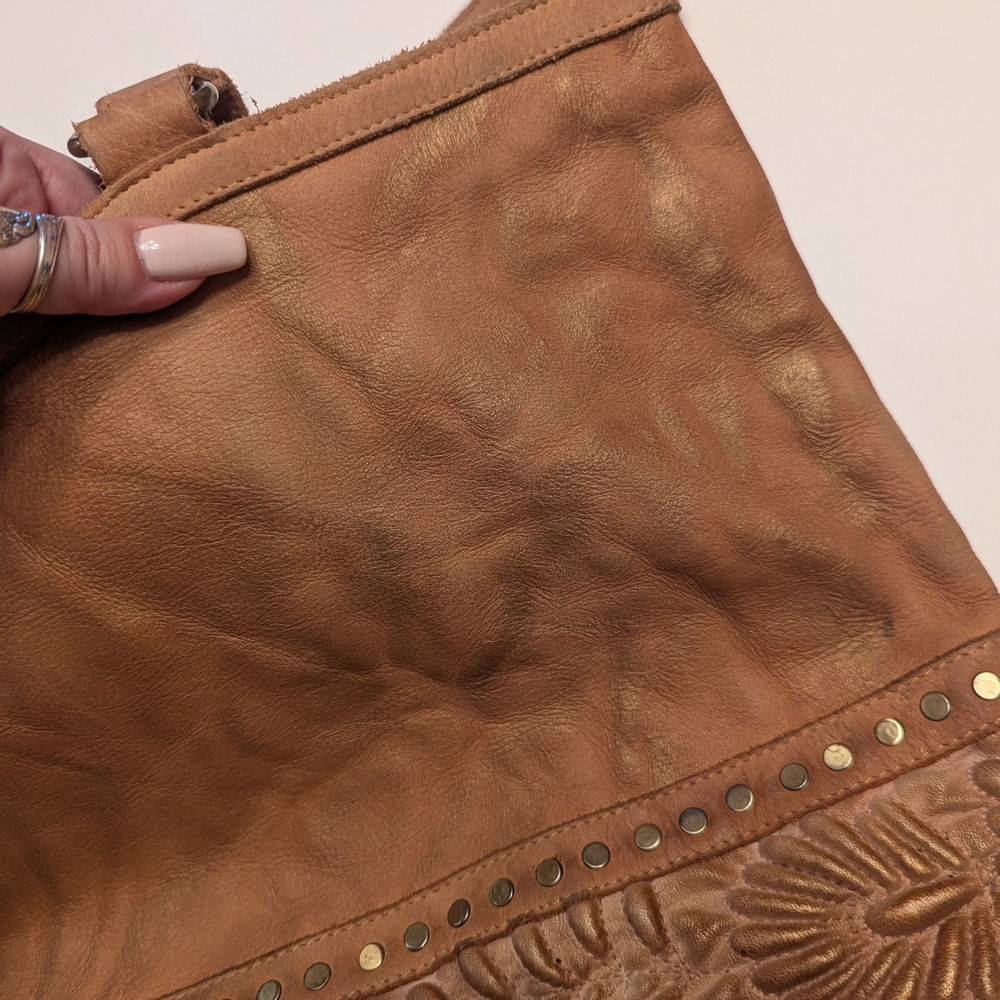 Anabaglish Vera Leather Tan Tote Floral Tooled Studs Bohemian Handbag - Picture 11 of 16